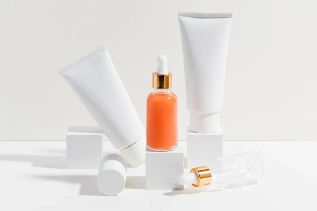 Hydrating sunscreen lotion for dry skin by Cosmonova with SPF protection